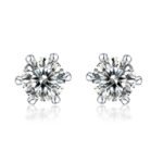Classic Six-prong Moissanite Silver Earrings Luxury Fashion Diamond Stud Earrings